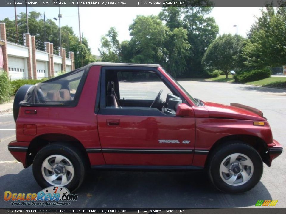 1992 Geo Tracker LSi Soft Top 4x4 Brilliant Red Metallic / Dark Gray Photo #7