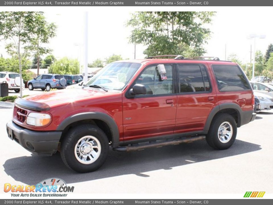 2000 Ford Explorer XLS 4x4 Toreador Red Metallic / Medium Graphite Photo #5