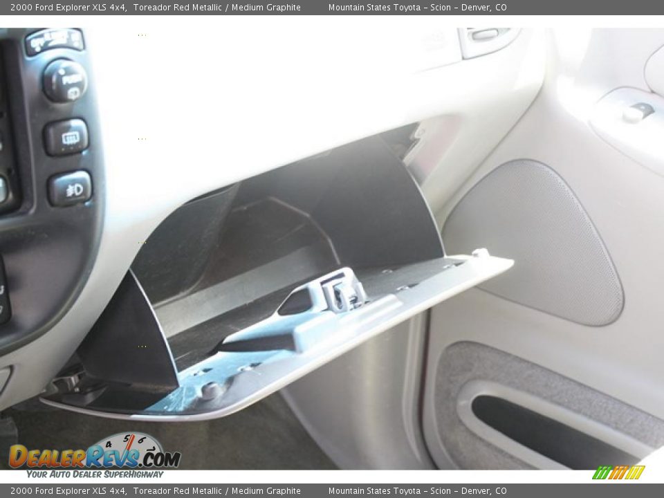 2000 Ford Explorer XLS 4x4 Toreador Red Metallic / Medium Graphite Photo #23