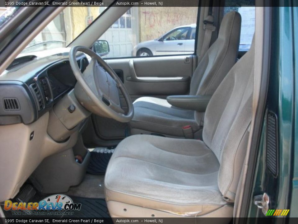 1995 Dodge Caravan SE Emerald Green Pearl / Beige Photo #9