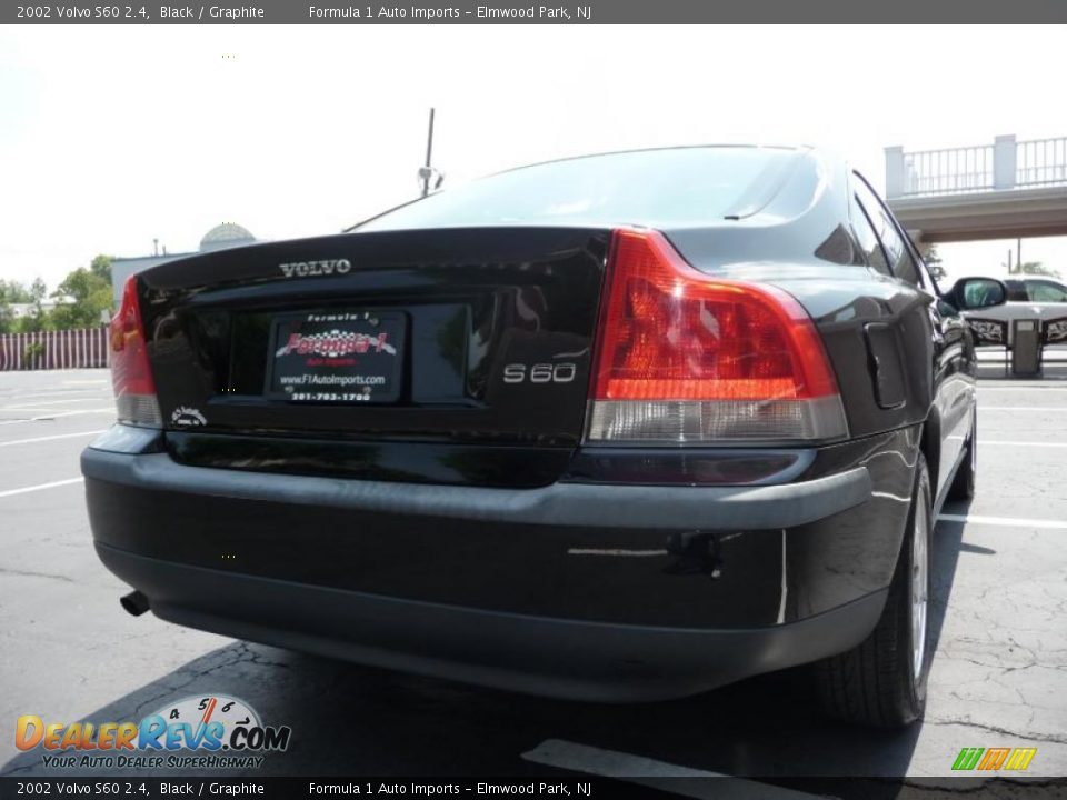 2002 Volvo S60 2.4 Black / Graphite Photo #12