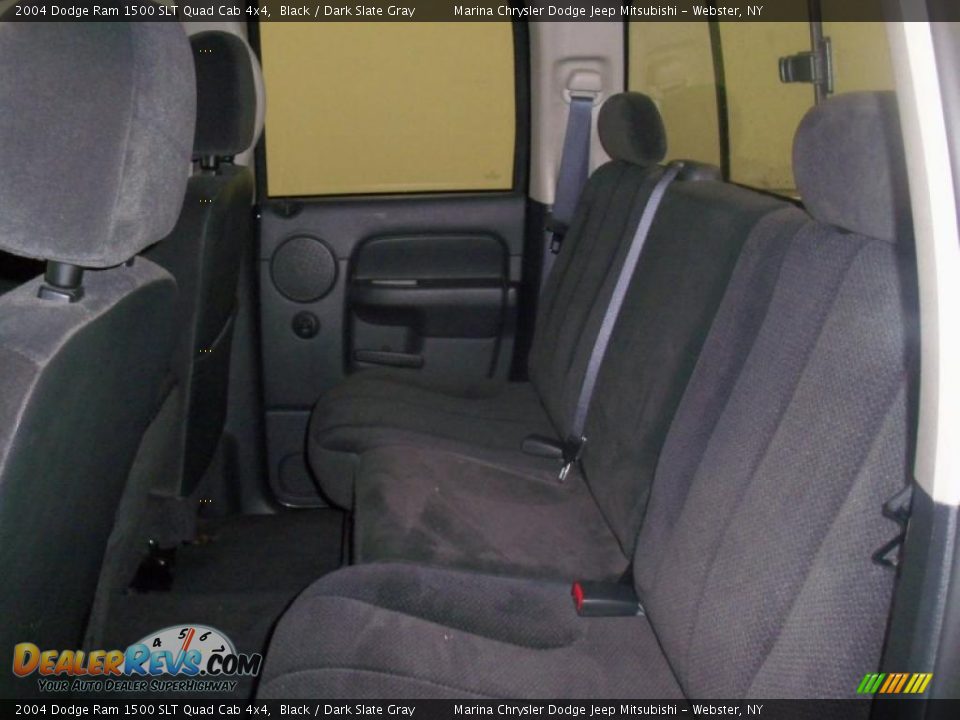 2004 Dodge Ram 1500 SLT Quad Cab 4x4 Black / Dark Slate Gray Photo #4