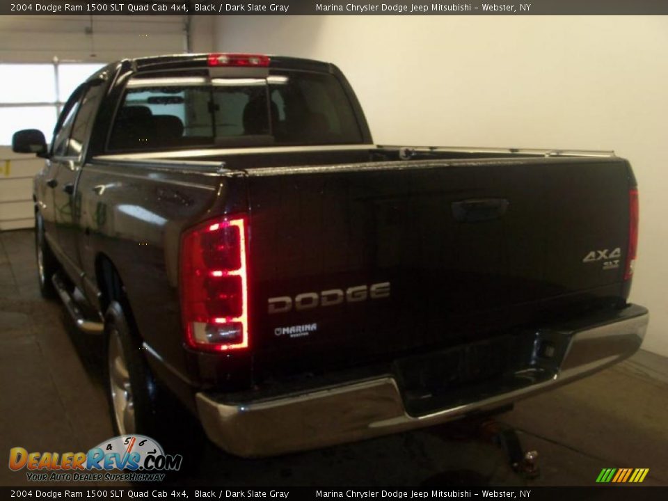 2004 Dodge Ram 1500 SLT Quad Cab 4x4 Black / Dark Slate Gray Photo #10