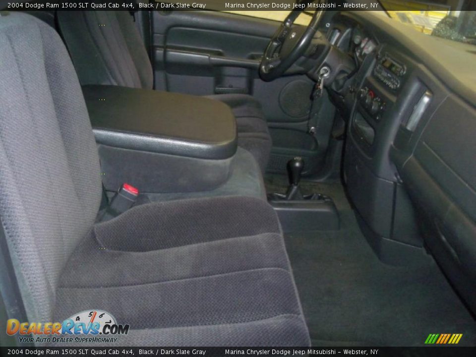 2004 Dodge Ram 1500 SLT Quad Cab 4x4 Black / Dark Slate Gray Photo #21