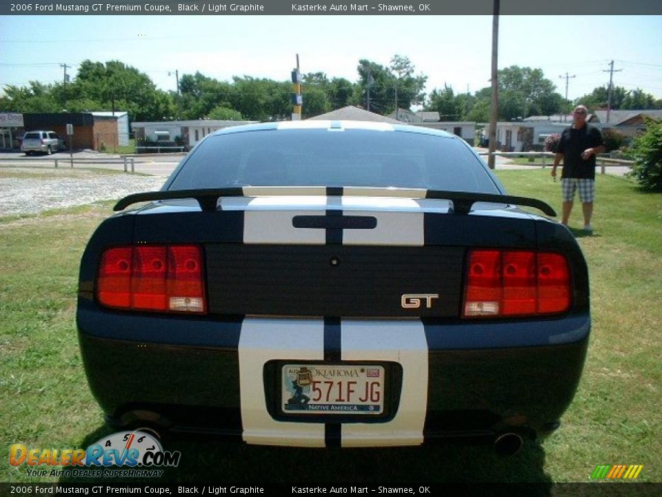 2006 Ford Mustang GT Premium Coupe Black / Light Graphite Photo #5