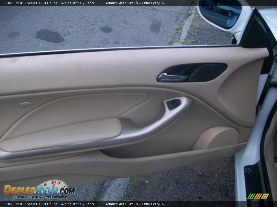 2000 BMW 3 Series 323i Coupe Alpine White / Sand Photo #7