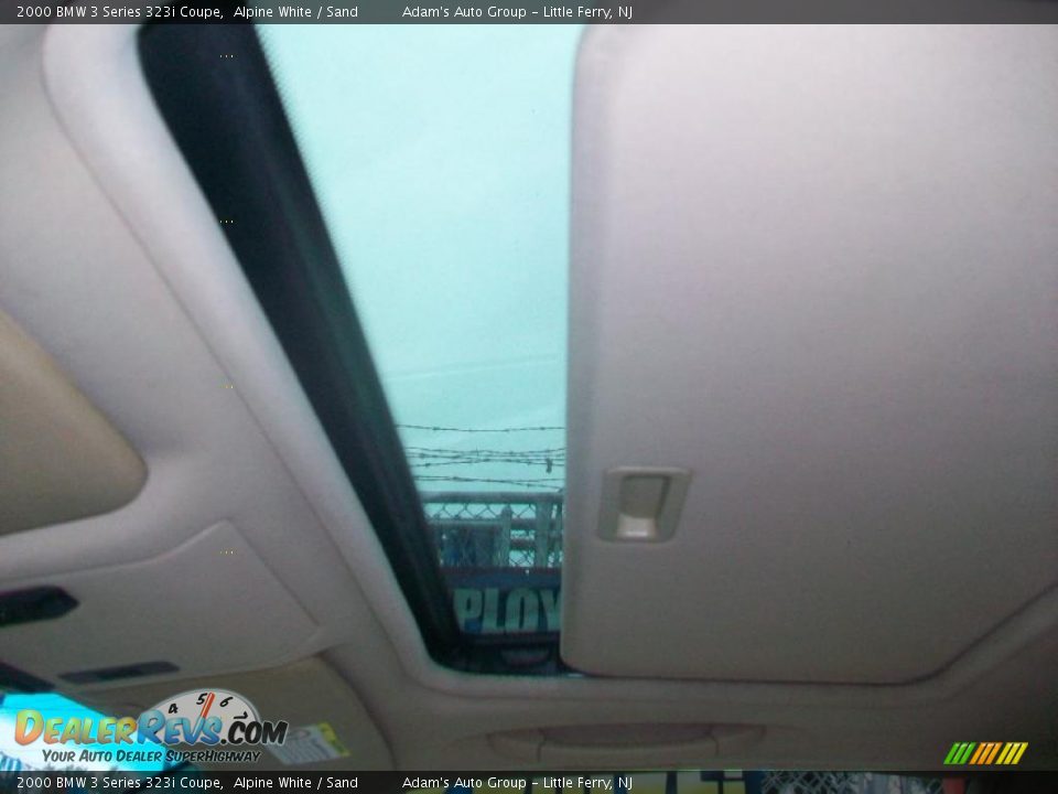 2000 BMW 3 Series 323i Coupe Alpine White / Sand Photo #22