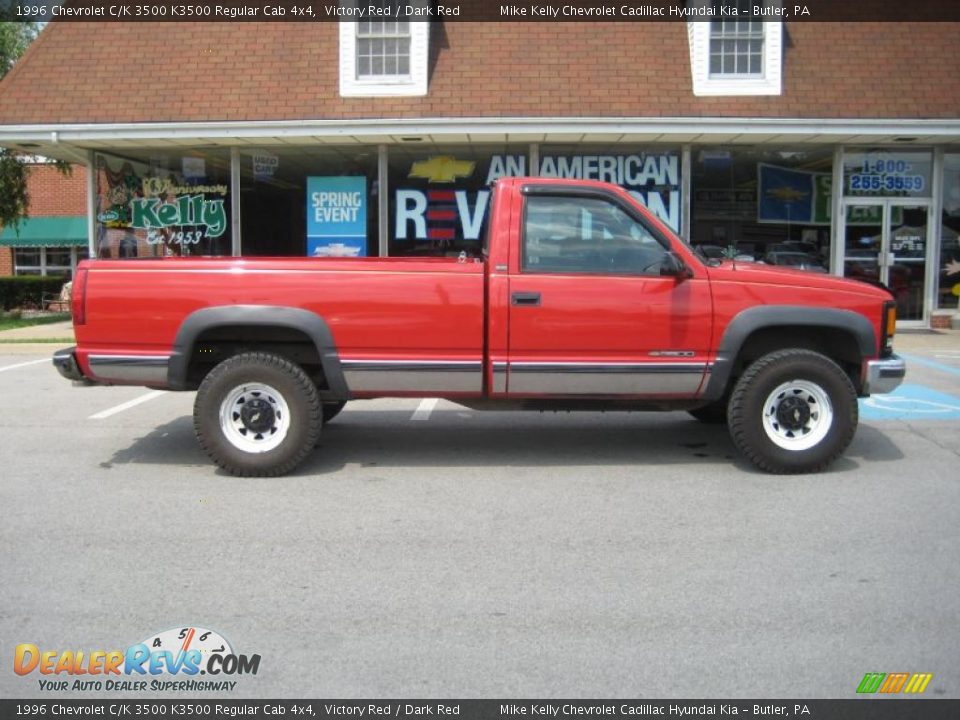 1996 Chevrolet C/K 3500 K3500 Regular Cab 4x4 Victory Red / Dark Red Photo #5