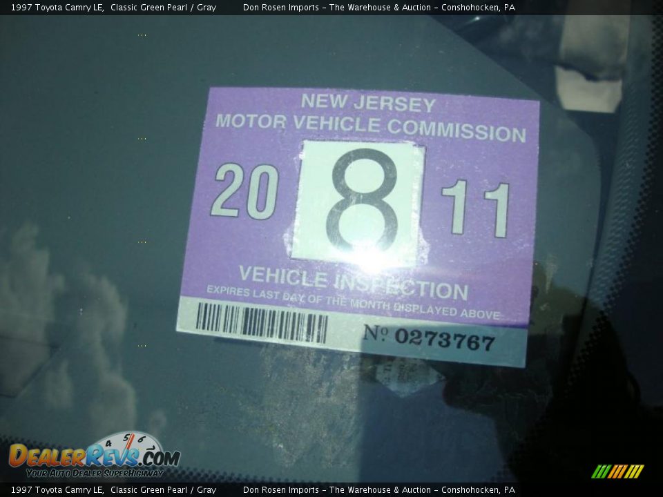 1997 Toyota Camry LE Classic Green Pearl / Gray Photo #35