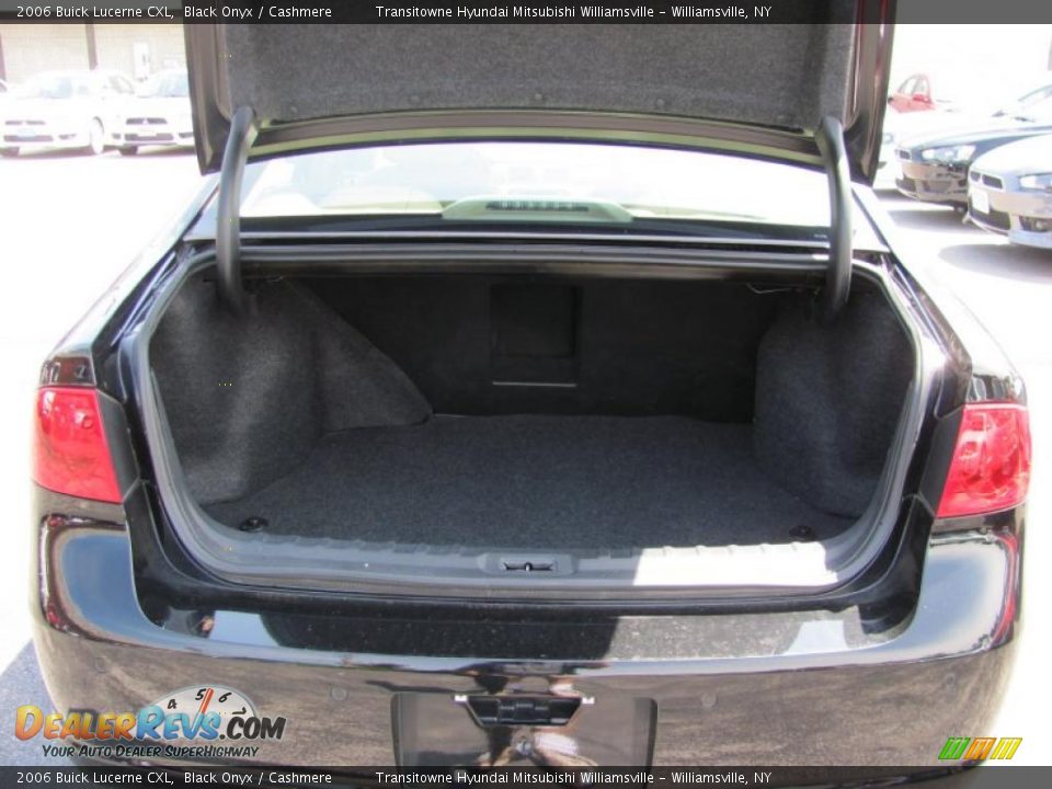 2006 Buick Lucerne CXL Black Onyx / Cashmere Photo #6