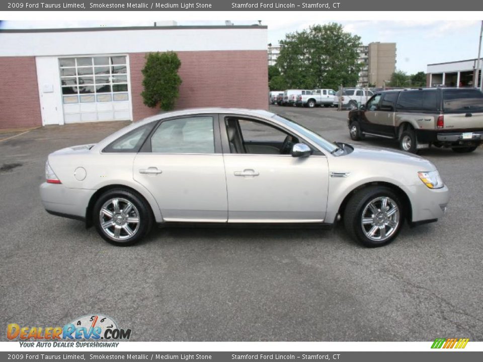 2009 Ford Taurus Limited Smokestone Metallic / Medium Light Stone Photo #5
