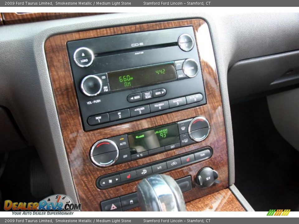 2009 Ford Taurus Limited Smokestone Metallic / Medium Light Stone Photo #16