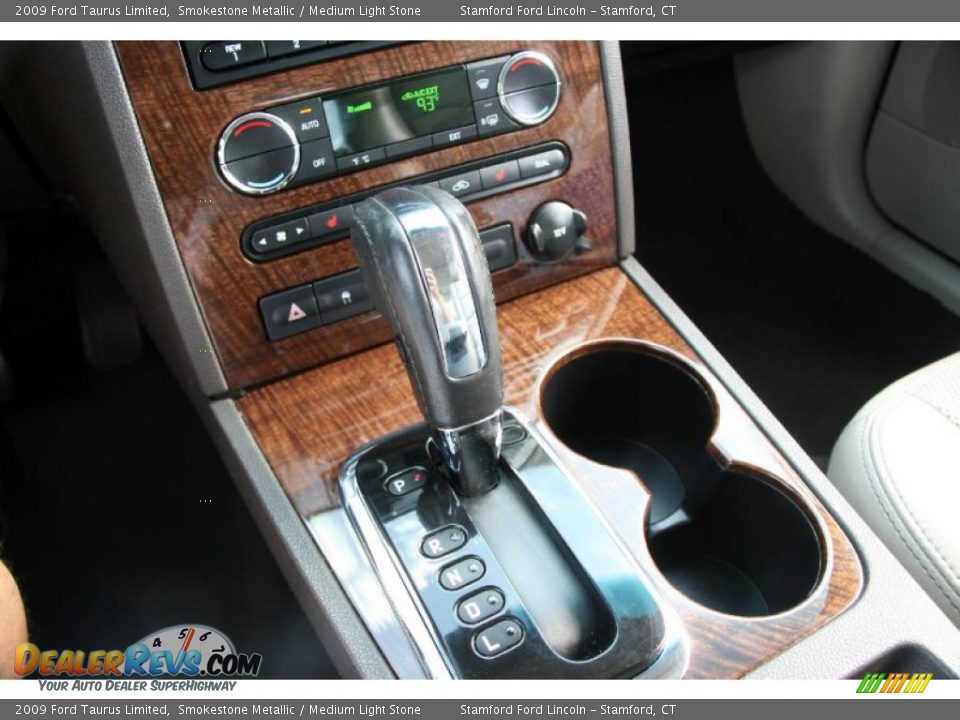 2009 Ford Taurus Limited Smokestone Metallic / Medium Light Stone Photo #17