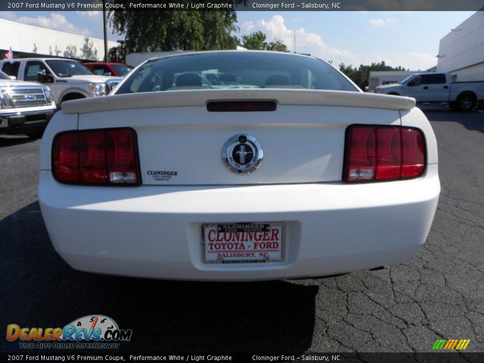 2007 Ford Mustang V6 Premium Coupe Performance White / Light Graphite Photo #4