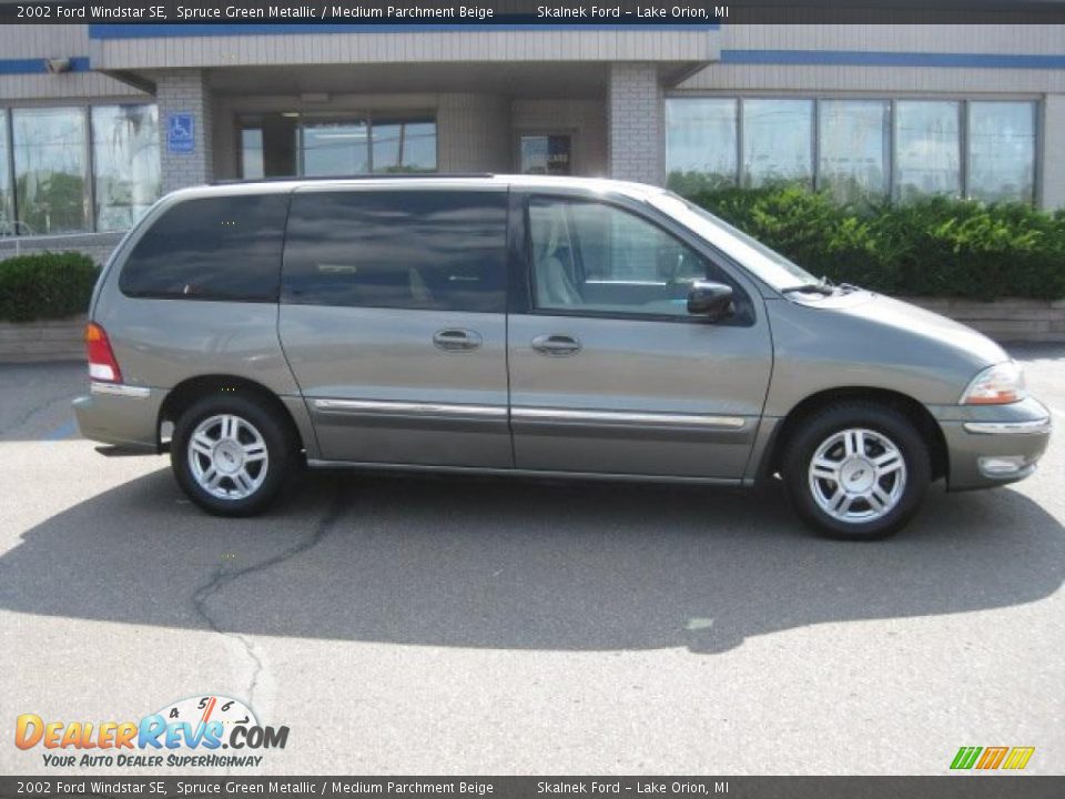 2002 Ford Windstar SE Spruce Green Metallic / Medium Parchment Beige Photo #1