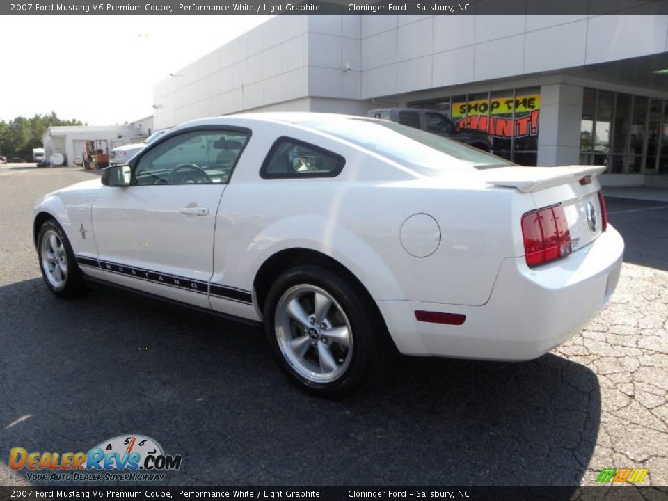 2007 Ford Mustang V6 Premium Coupe Performance White / Light Graphite Photo #23