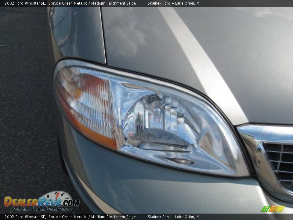 2002 Ford Windstar SE Spruce Green Metallic / Medium Parchment Beige Photo #12