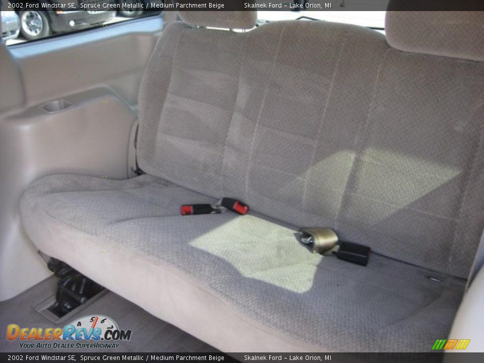 2002 Ford Windstar SE Spruce Green Metallic / Medium Parchment Beige Photo #22