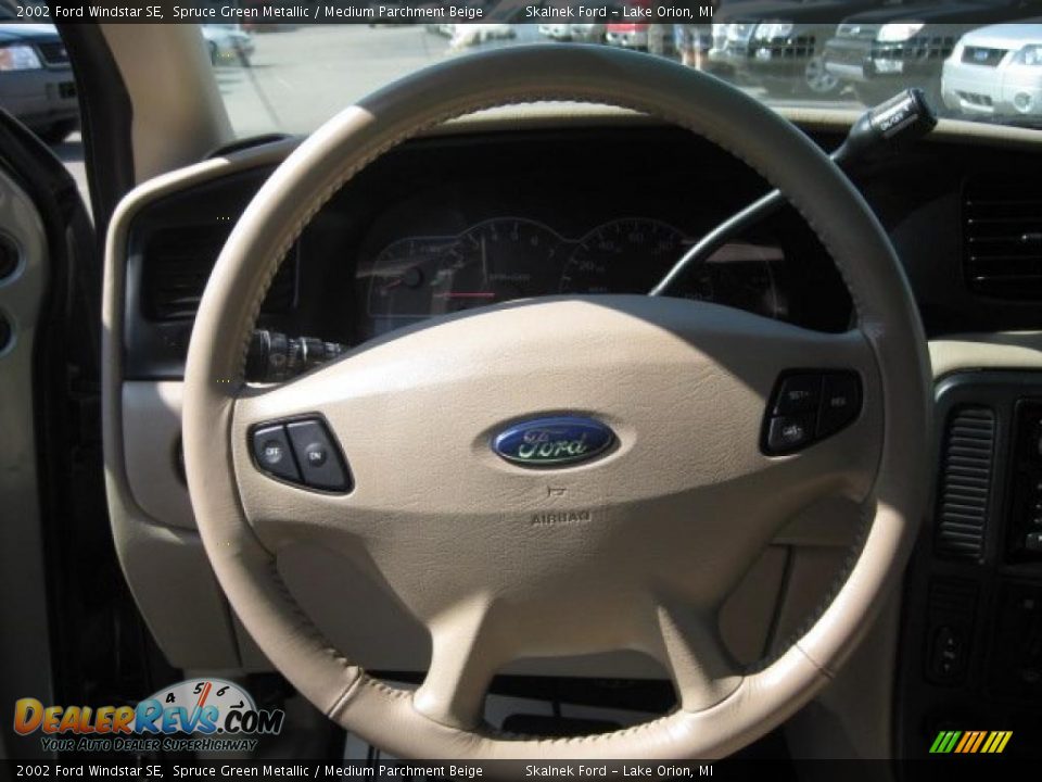 2002 Ford Windstar SE Spruce Green Metallic / Medium Parchment Beige Photo #30