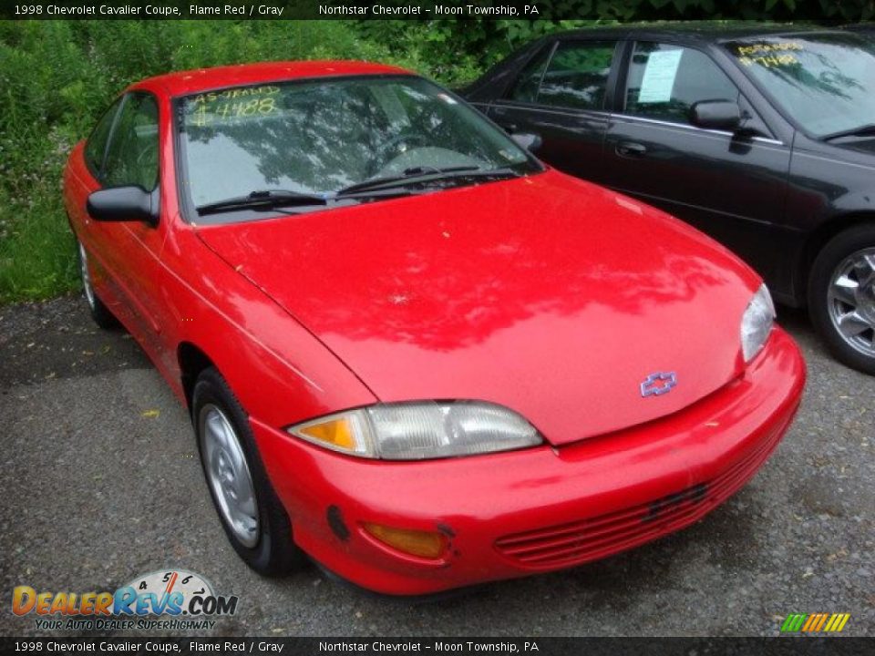 1998 Chevrolet Cavalier Coupe Flame Red / Gray Photo #1