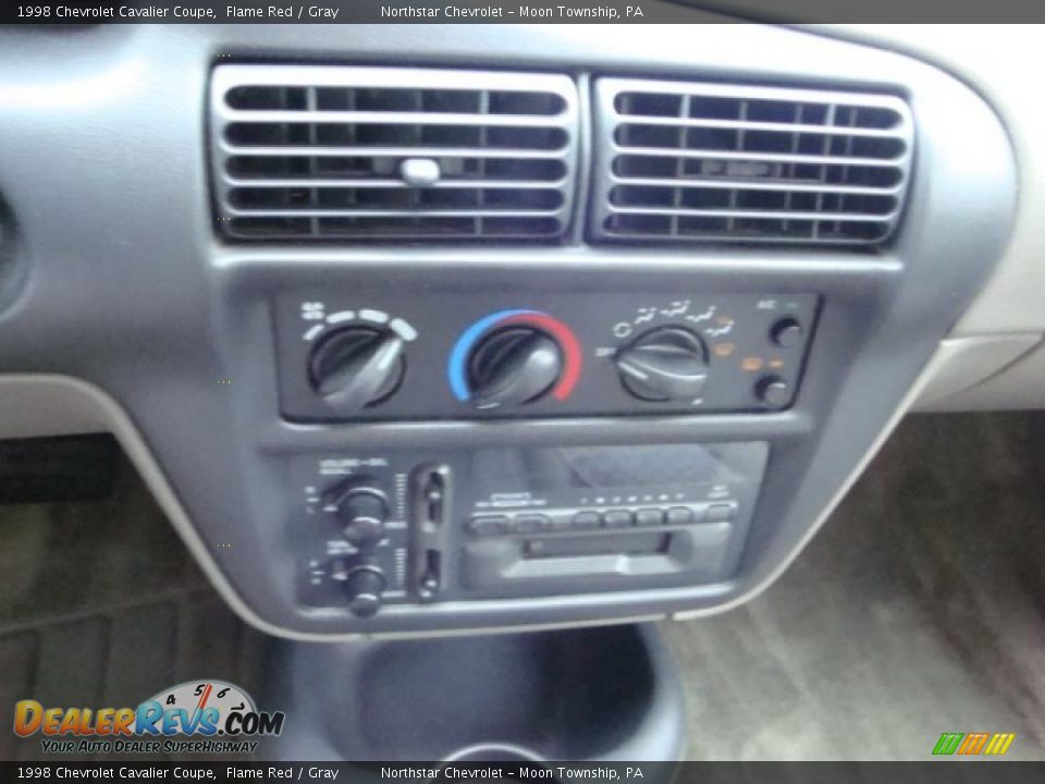 1998 Chevrolet Cavalier Coupe Flame Red / Gray Photo #13