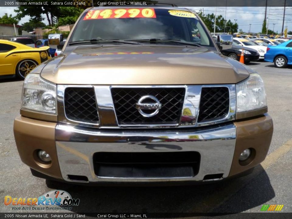 2005 Nissan Armada LE Sahara Gold / Sand Photo #2