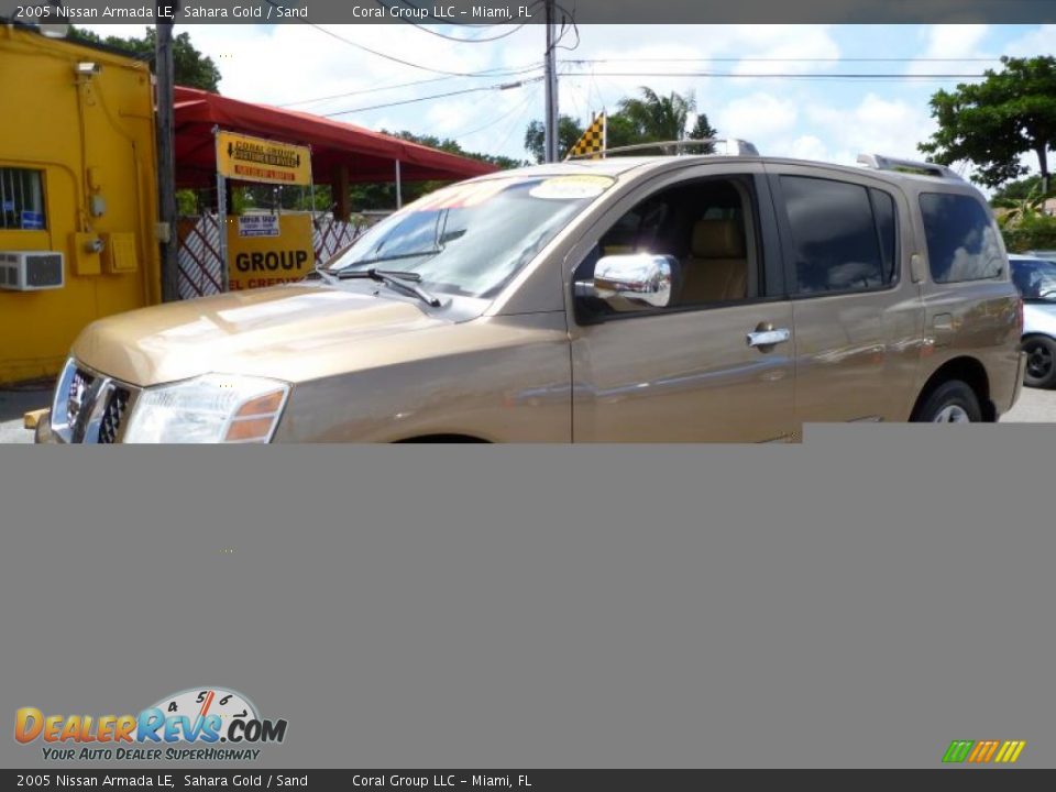 2005 Nissan Armada LE Sahara Gold / Sand Photo #3