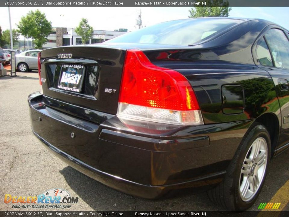 2007 Volvo S60 2.5T Black Sapphire Metallic / Taupe/Light Taupe Photo #20