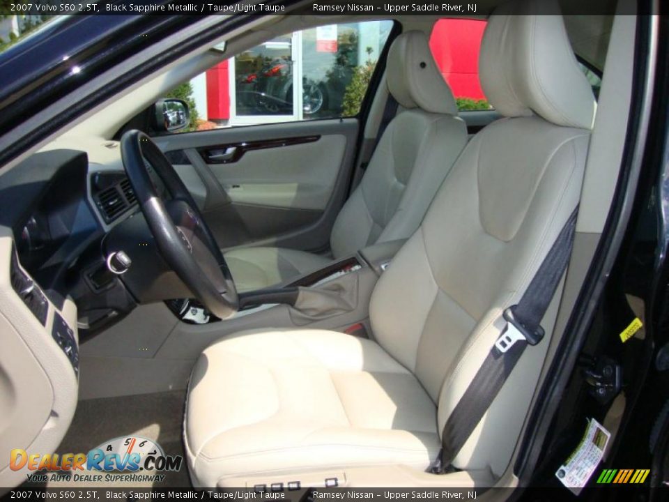 2007 Volvo S60 2.5T Black Sapphire Metallic / Taupe/Light Taupe Photo #31