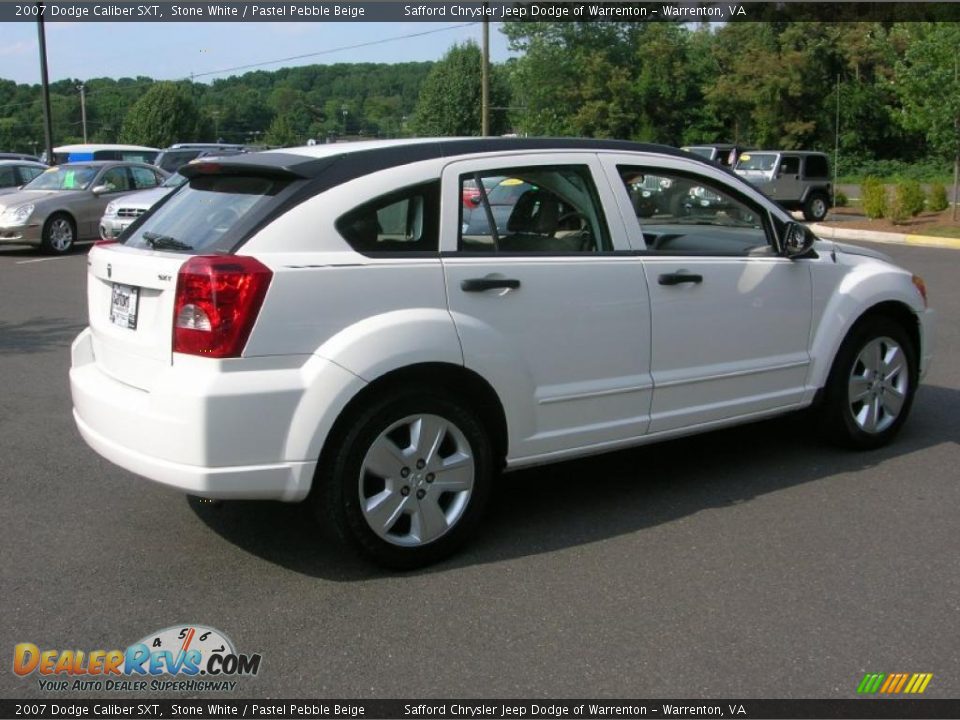 2007 Dodge Caliber SXT Stone White / Pastel Pebble Beige Photo #2