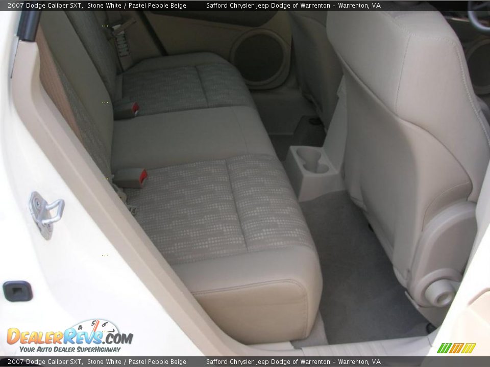 2007 Dodge Caliber SXT Stone White / Pastel Pebble Beige Photo #4