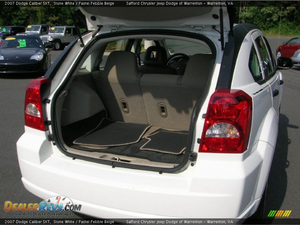2007 Dodge Caliber SXT Stone White / Pastel Pebble Beige Photo #5