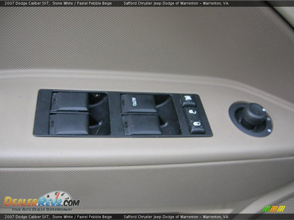 2007 Dodge Caliber SXT Stone White / Pastel Pebble Beige Photo #10