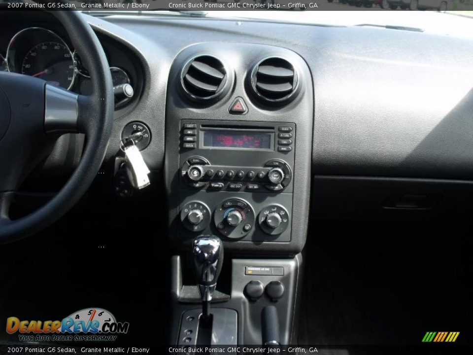 2007 Pontiac G6 Sedan Granite Metallic / Ebony Photo #17