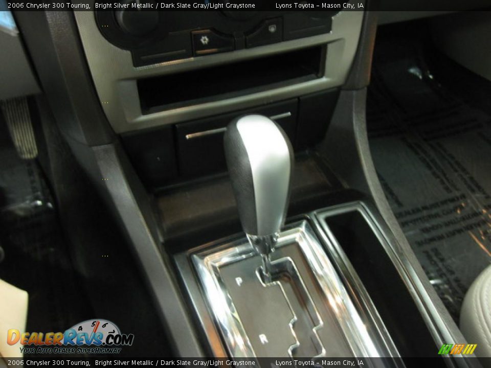 2006 Chrysler 300 Touring Bright Silver Metallic / Dark Slate Gray/Light Graystone Photo #3