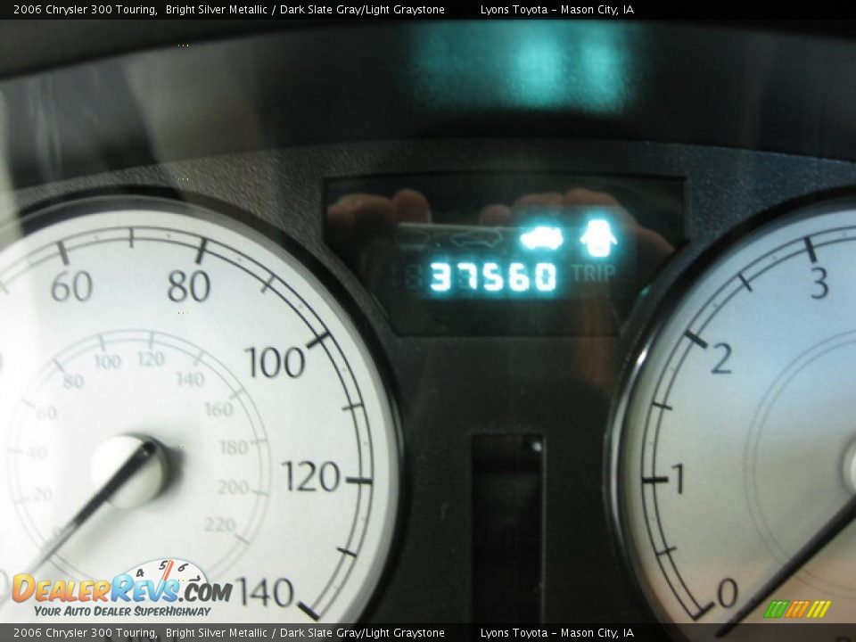 2006 Chrysler 300 Touring Bright Silver Metallic / Dark Slate Gray/Light Graystone Photo #4