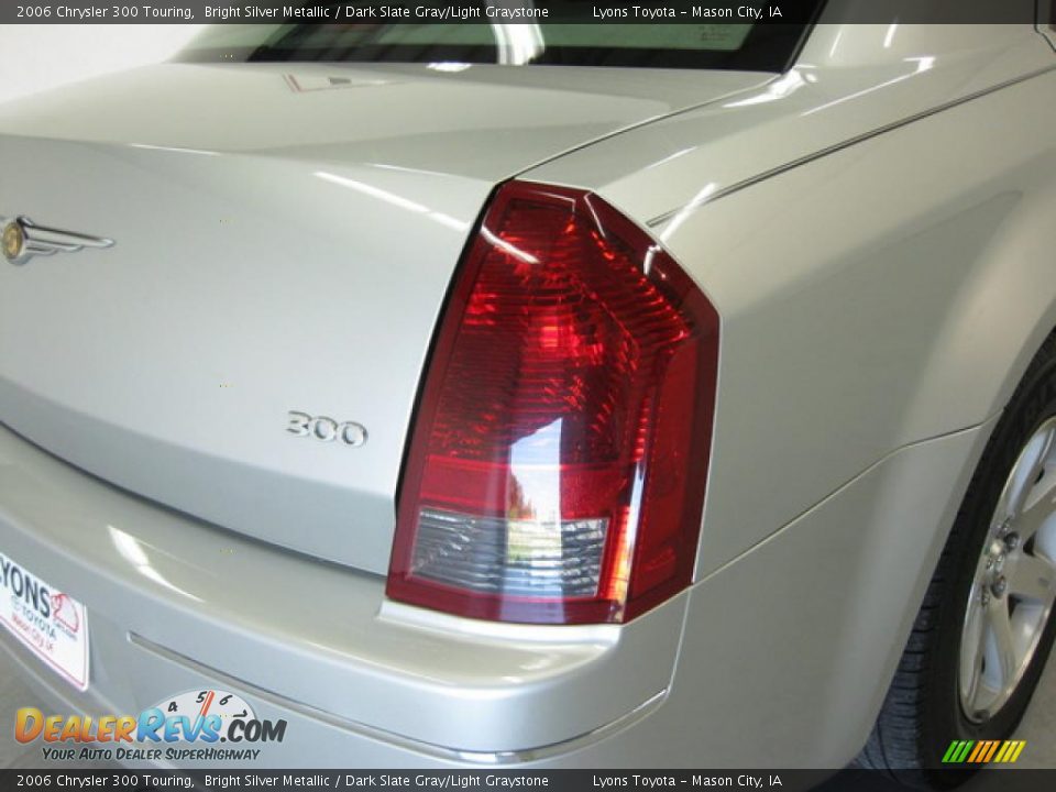 2006 Chrysler 300 Touring Bright Silver Metallic / Dark Slate Gray/Light Graystone Photo #9