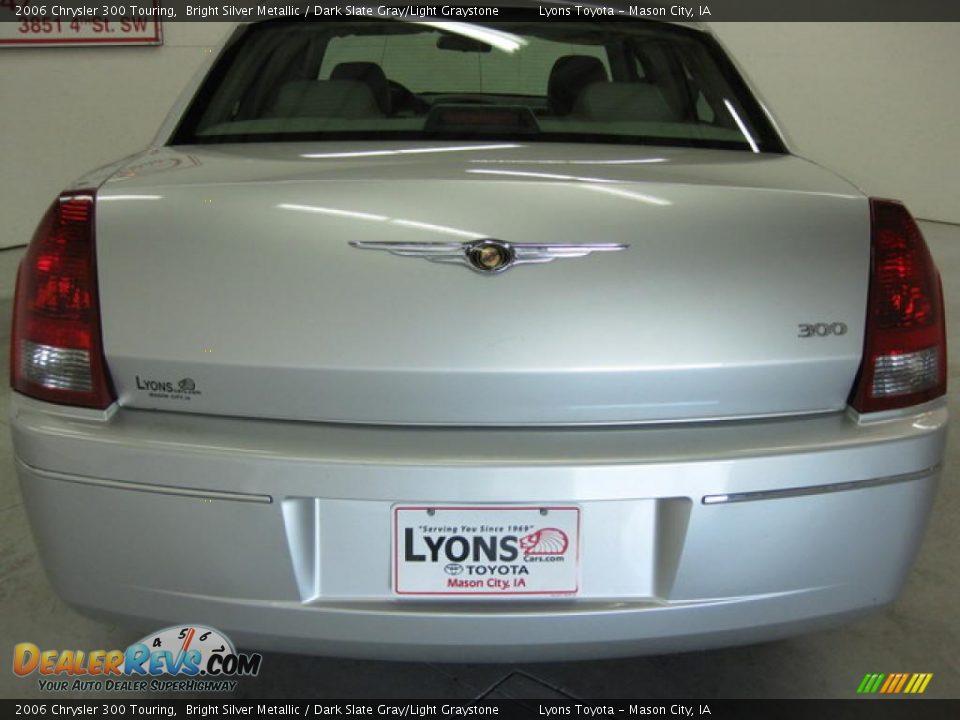 2006 Chrysler 300 Touring Bright Silver Metallic / Dark Slate Gray/Light Graystone Photo #10