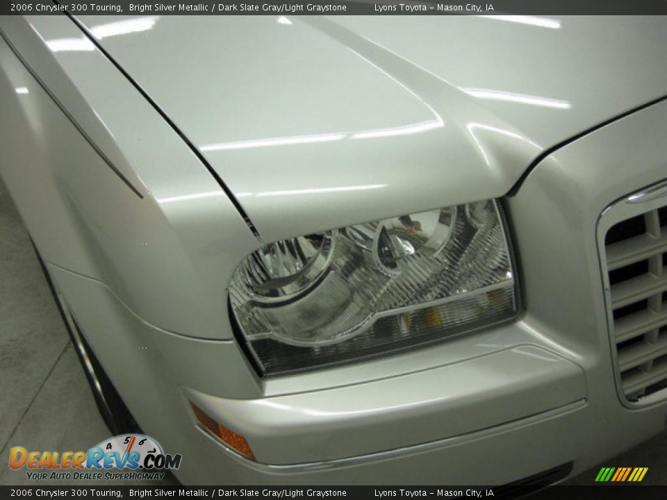 2006 Chrysler 300 Touring Bright Silver Metallic / Dark Slate Gray/Light Graystone Photo #14