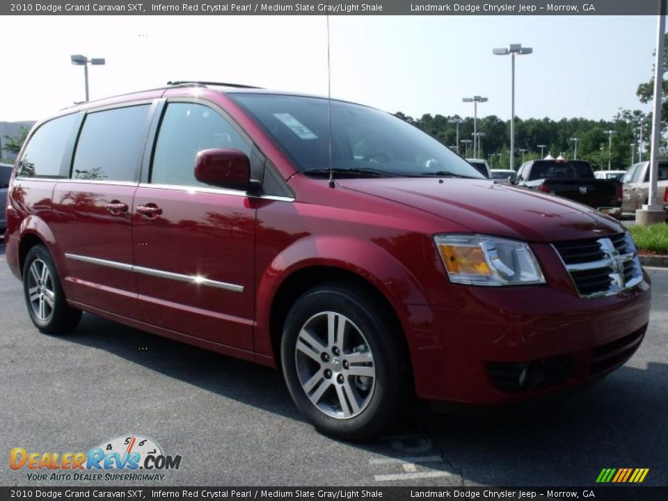 2010 Dodge Grand Caravan SXT Inferno Red Crystal Pearl / Medium Slate Gray/Light Shale Photo #4