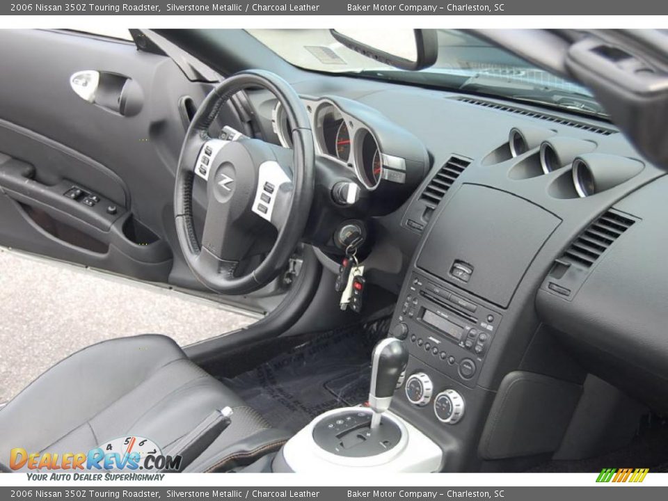 2006 Nissan 350Z Touring Roadster Silverstone Metallic / Charcoal Leather Photo #9