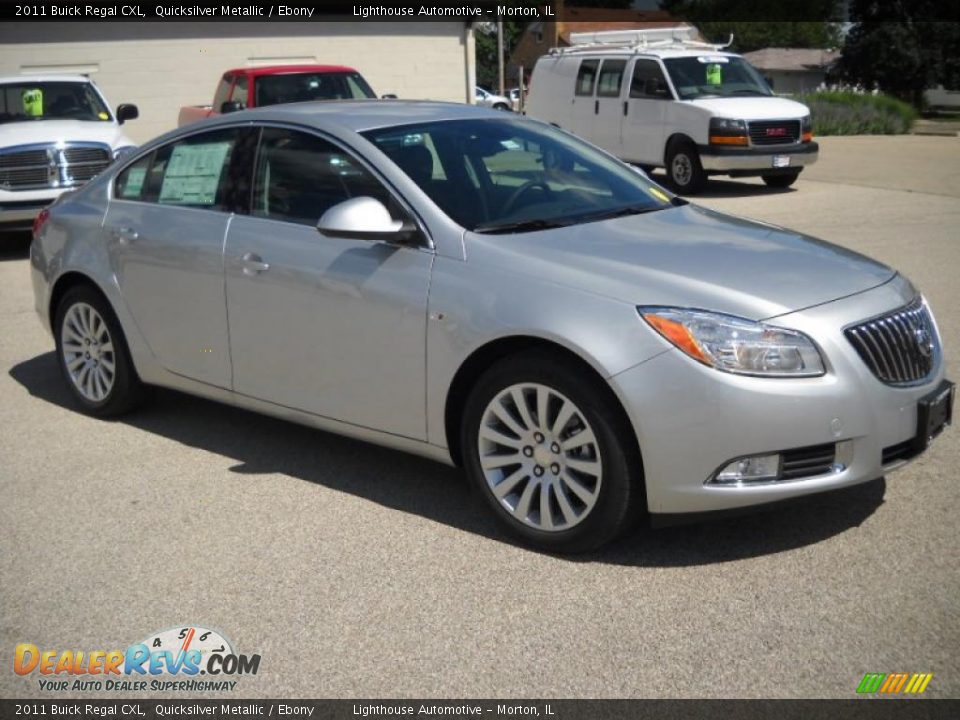 2011 Buick Regal CXL Quicksilver Metallic / Ebony Photo #6