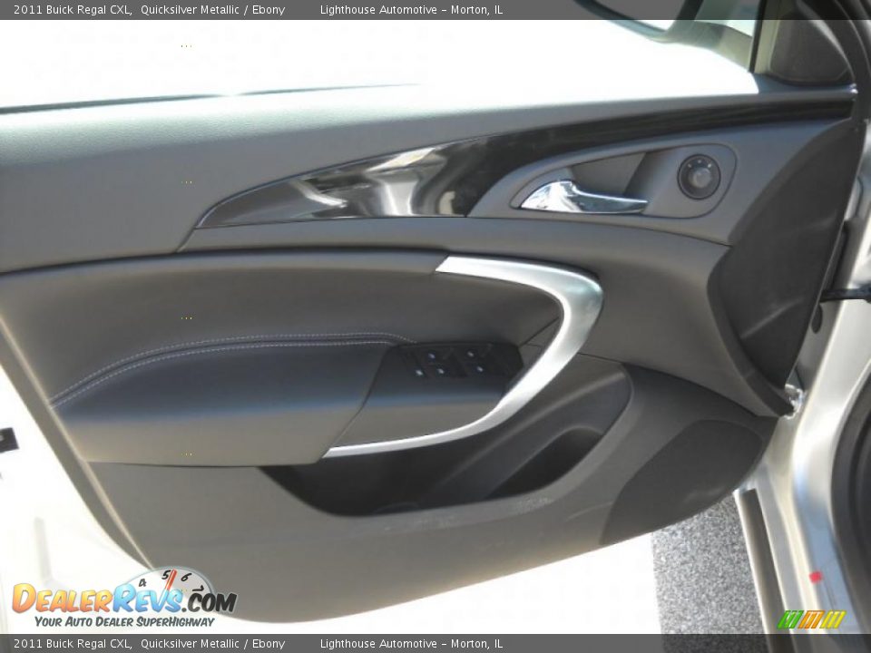 2011 Buick Regal CXL Quicksilver Metallic / Ebony Photo #11