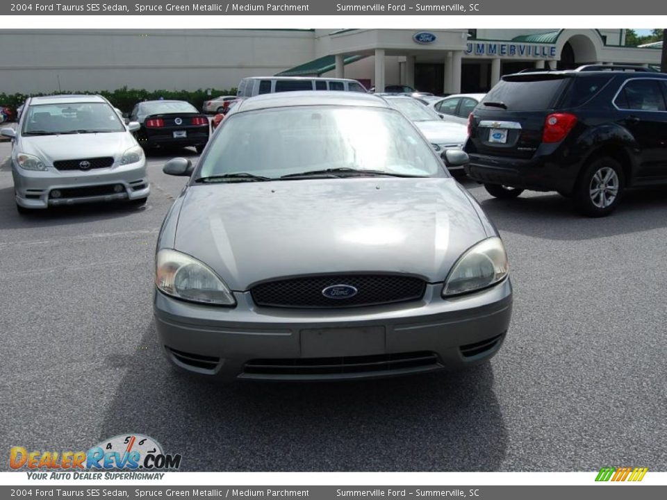 2004 Ford Taurus SES Sedan Spruce Green Metallic / Medium Parchment Photo #13