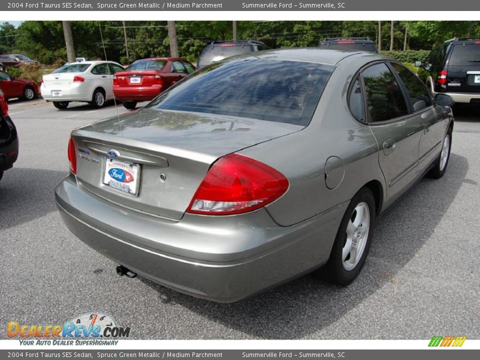 2004 Ford Taurus SES Sedan Spruce Green Metallic / Medium Parchment Photo #15