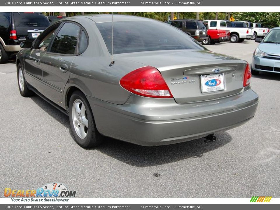 2004 Ford Taurus SES Sedan Spruce Green Metallic / Medium Parchment Photo #17