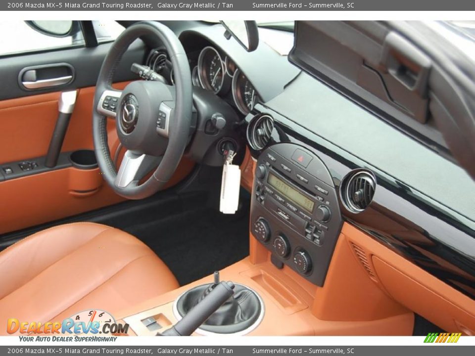 2006 Mazda MX-5 Miata Grand Touring Roadster Galaxy Gray Metallic / Tan Photo #10