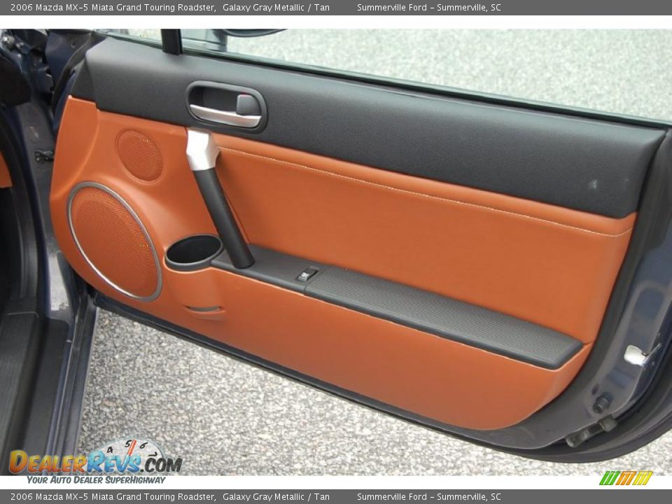 2006 Mazda MX-5 Miata Grand Touring Roadster Galaxy Gray Metallic / Tan Photo #12