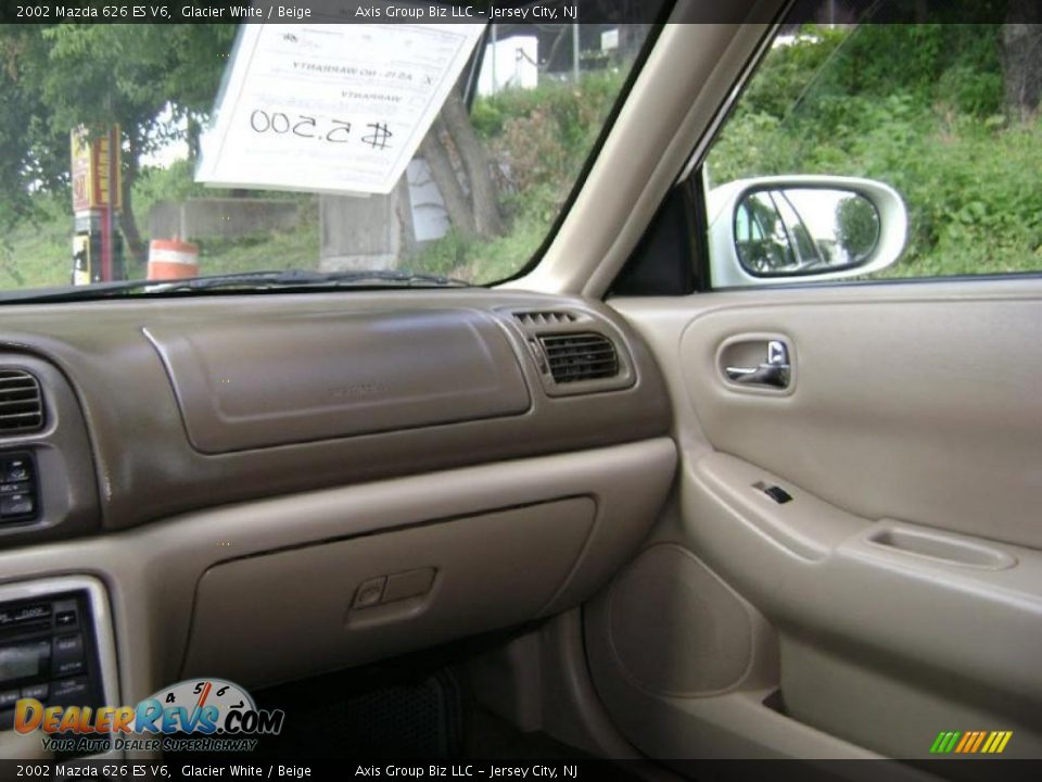 2002 Mazda 626 ES V6 Glacier White / Beige Photo #8