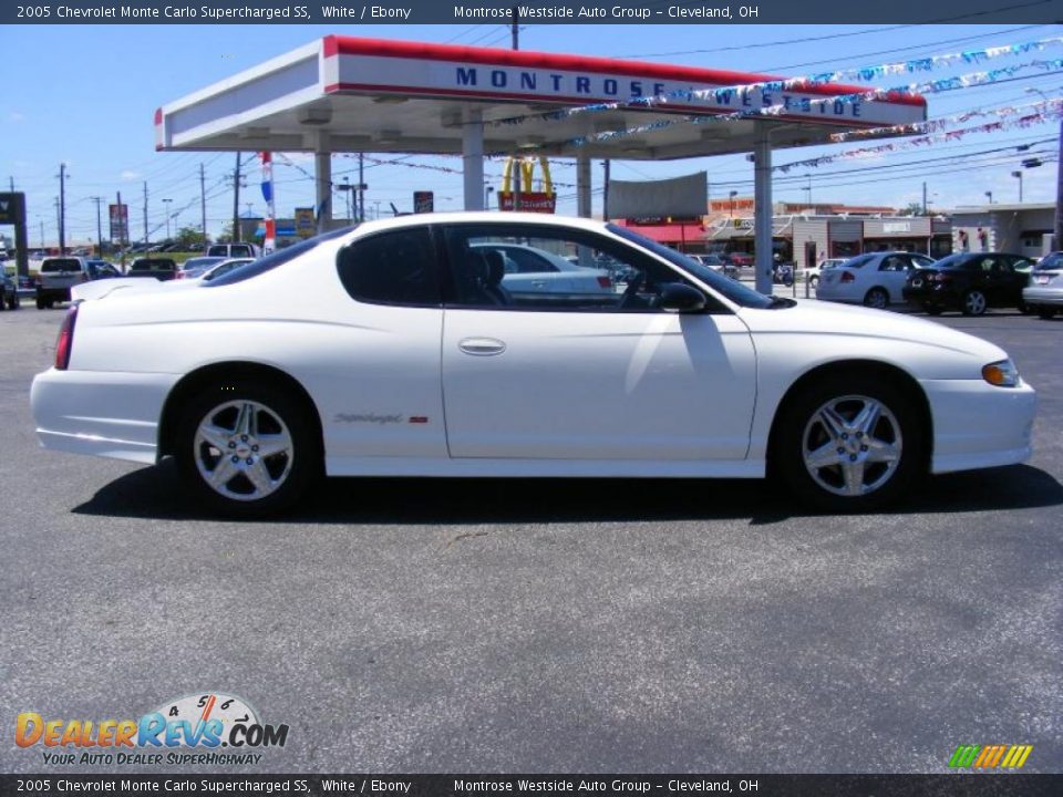 2005 Chevrolet Monte Carlo Supercharged SS White / Ebony Photo #6